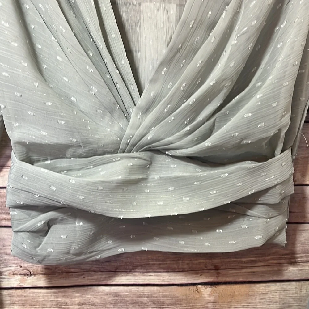 Strut & Bolt Sage Green Swiss Dot Top Size M NWT B0